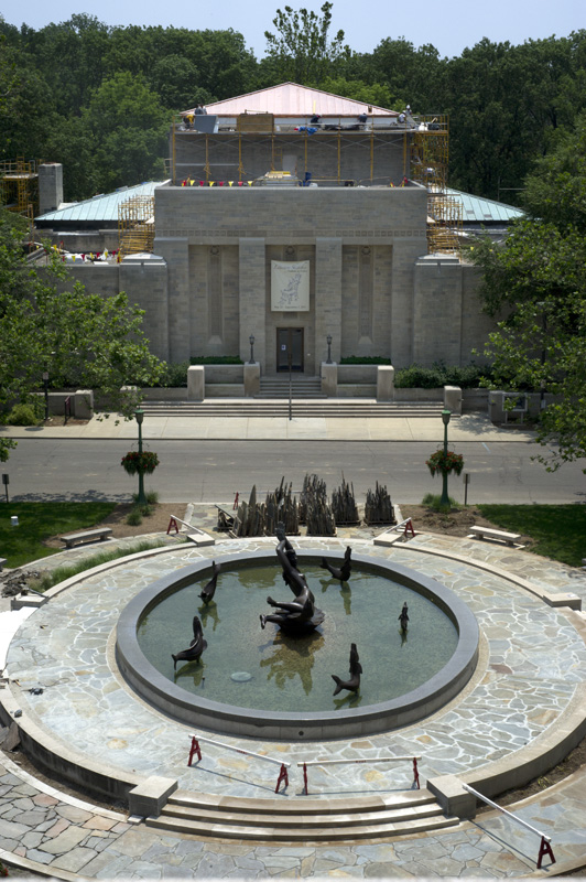 Showalter fountain and Lilly Library